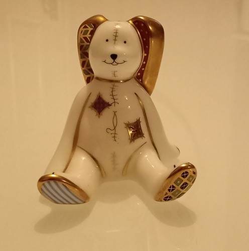 Royal crown derby treasures - crown,