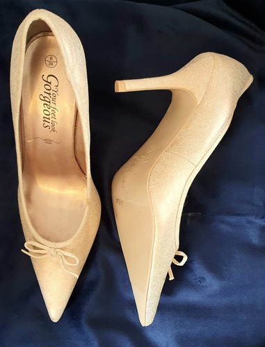Women unworn gold pointed - women's,