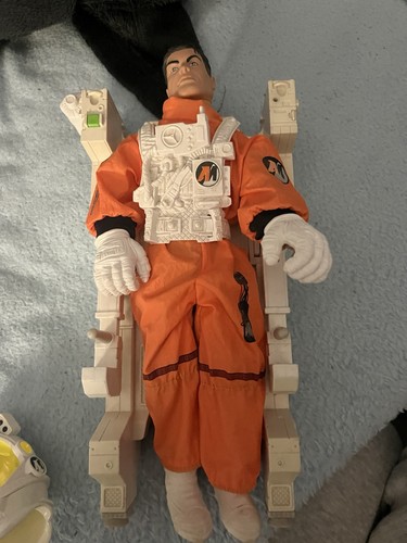 Action man operation space - operation,