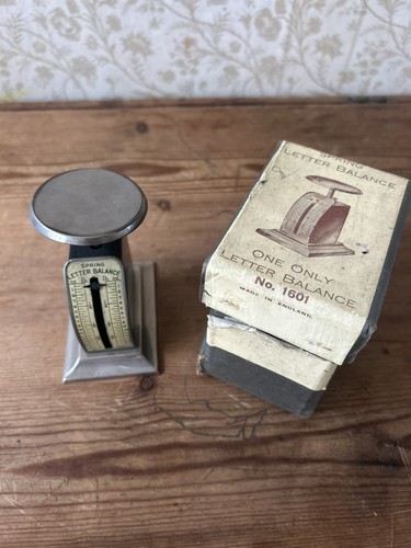 Vintage salter iron - vintage, brass