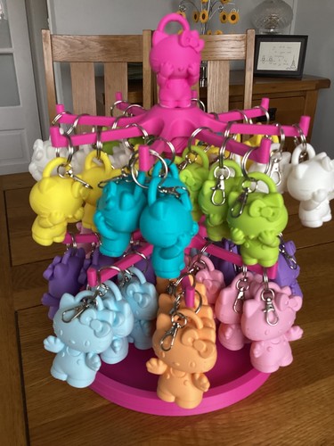 Job lot kitty key - /, bag
