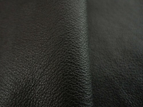 Jet black pigskin leather - jet,