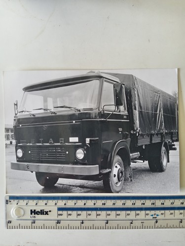 Vintage original press - vintage, b&w
