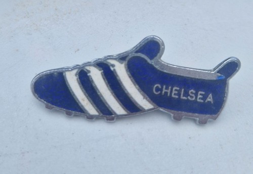 Chelsea football boot pin - football,