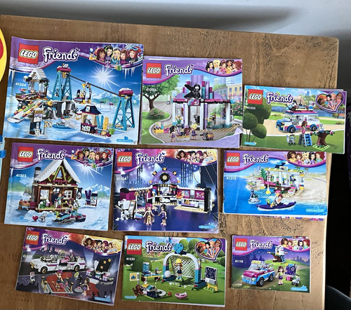 Lego friends illustrated - friends,