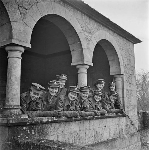 Women recruits auxiliary - women,