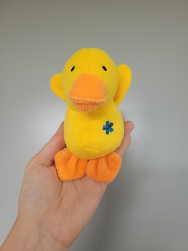 Elc blossom farm yellow duck - farm,