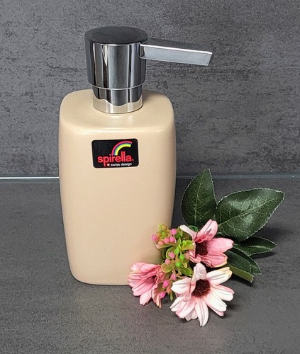 Retro beige soap dispenser - beige,