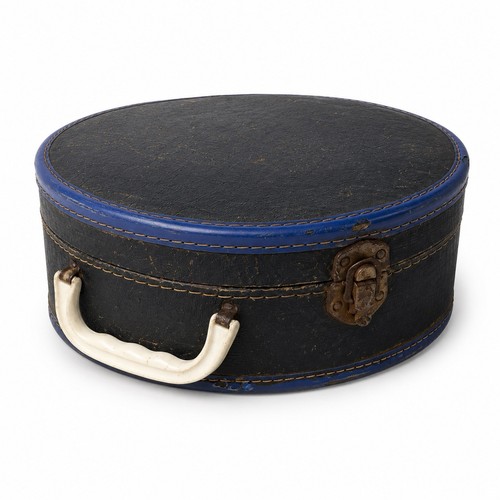 Vintage oval hat box - vintage,