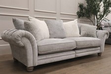 Barker & Stonehouse Chesterfield Heritage – Fabric 4 Seater Split-link Sofa