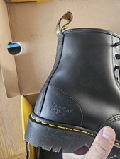Dr Martens Uk7