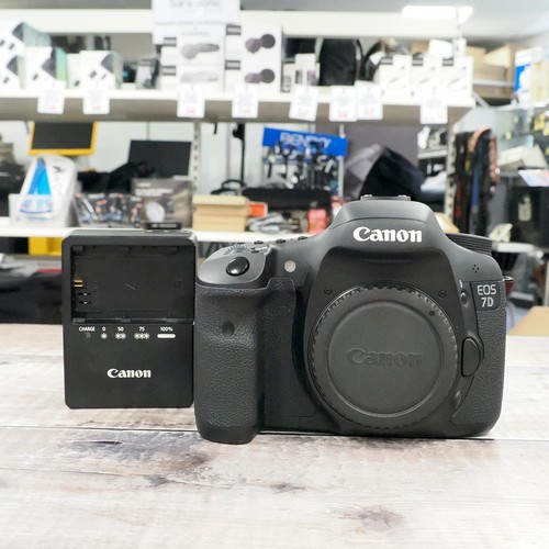 Used canon eos mark - 7d, i