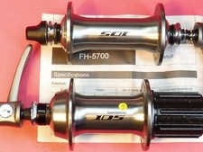 Shimano 105 HB/FH 5700 - 32.32 / 10 Speed Freehubs - NOS bicycle
