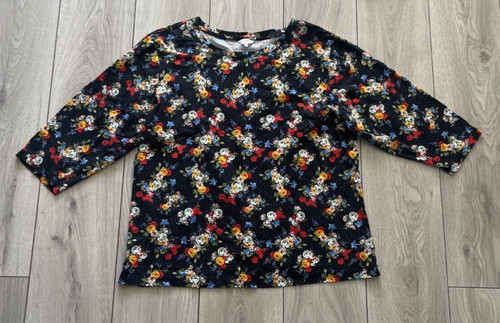 Size ladies top - 24,