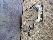 MERCEDES E220 BOOTLID MOTOR
