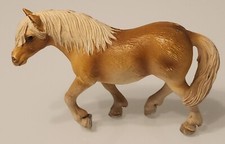 2005 schleich horse - horse, highland