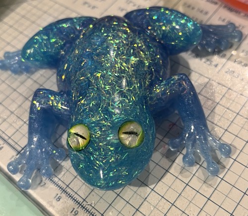 Homemade frog figurine blue - homemade, in