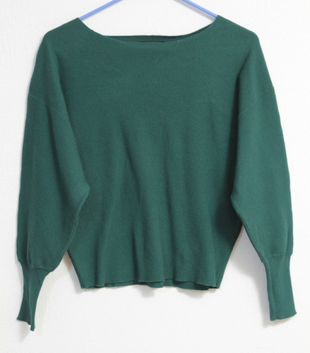 Nwt tahari sweater - nwt,