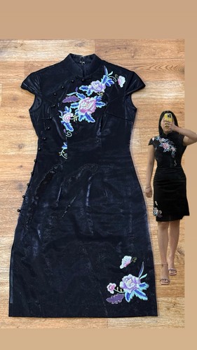 Iridescent black cheongsam - black,
