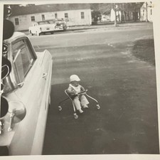 Vintage 1950s Black & White