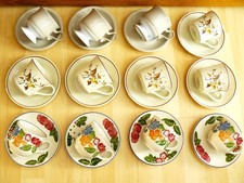 12 x VINTAGE MISMATCHED CUPS +