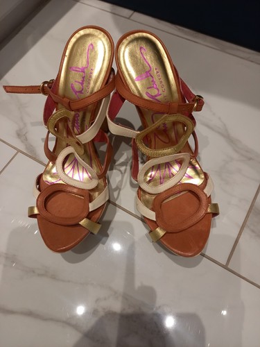 Zandra rhodes strutt - zandra,