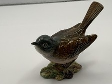 Beswick Whitethroat Model 2106