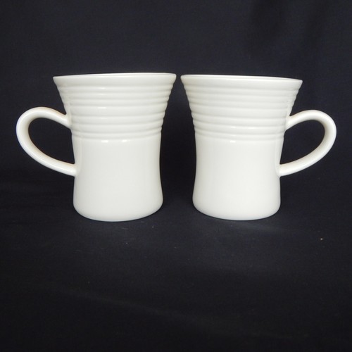 White mugs belleek - 2,