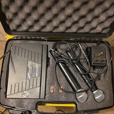 1 Kam KWM11 VHF Handheld Wireless Microphone System. KWM6 Kit. 1 Mic.