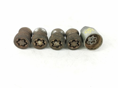Locking wheel nuts - locking,