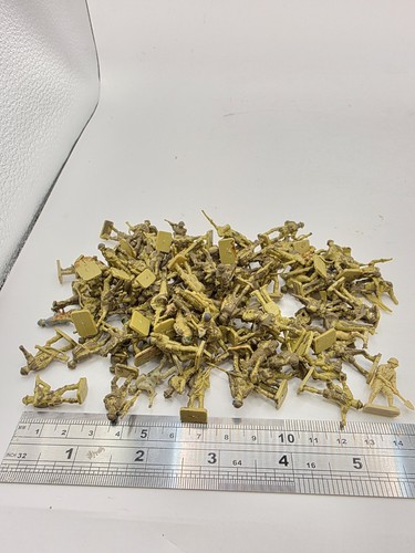 Vintage plastic soldiers 25mm - vintage,
