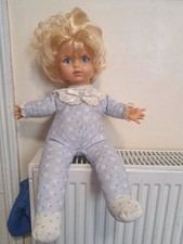 Vintage Palitoy tiny tears