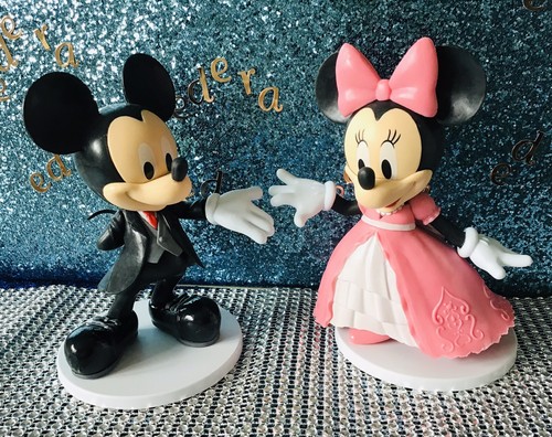 Disney mickey and minnie - mickey,