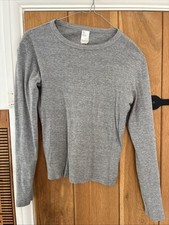 Women’s Size 10 Long Sleeved