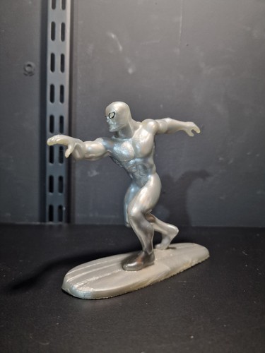 Silver surfer marvel yolanda - surfer,