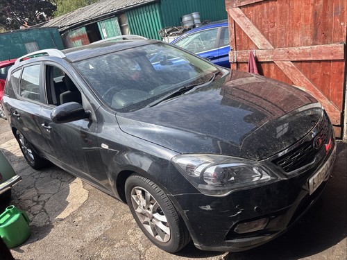 Kia ceed front wiper arms - 2,