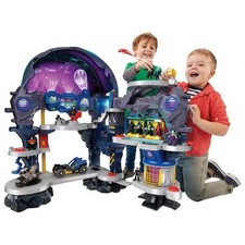 Fisher-Price Imaginext DC Super Friends Playset Super Surround Batcave & Figures