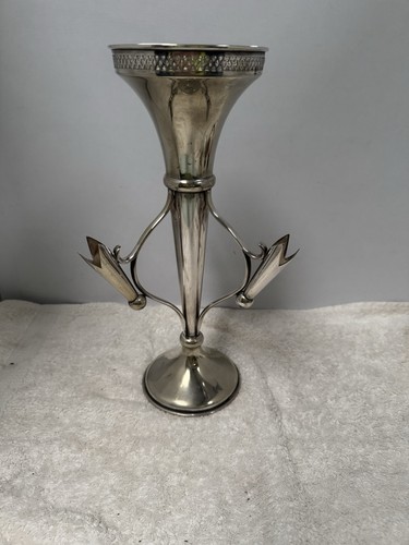 Silver plated epergne flower - silver,
