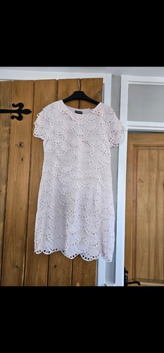 Warehouse lasercut scalloped - lasercut,