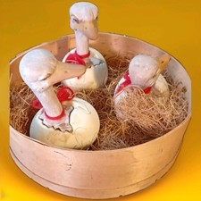 Ostrich Emu Chalkware Eggs