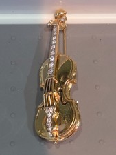 Beautiful Gold Tone Violin Brooch With Rhinestones