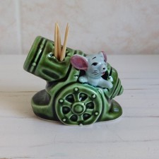 Vtg Mouse In Cannon Ceramic