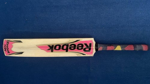 Never used harrow cricket - harrow,