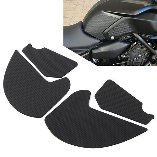 Slip sticker traction side gas - slip,