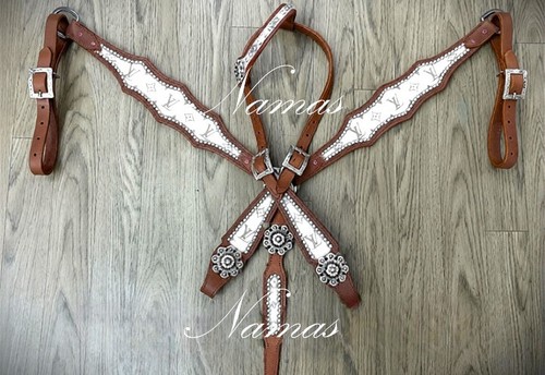 Namas horse one ear - lv,