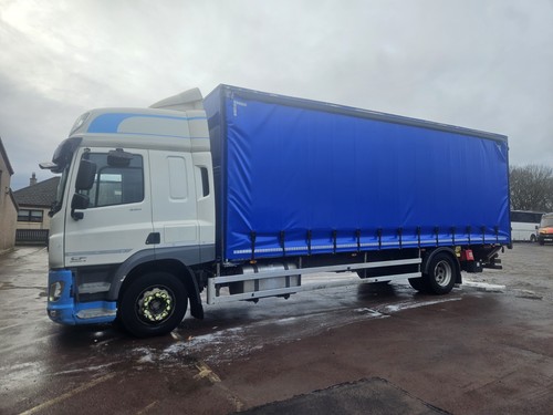 Daf curtainside 18t truck - cf,