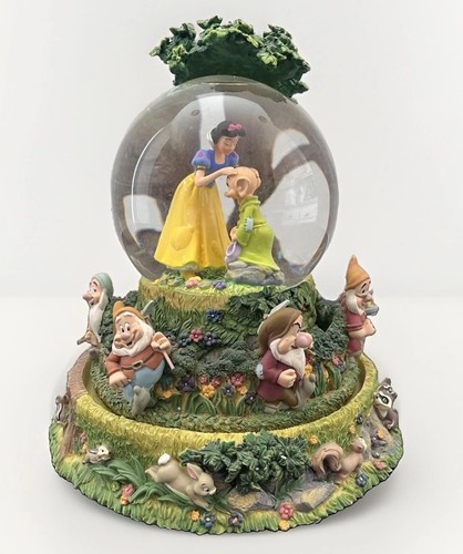 Disney snow white seven - snow,