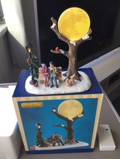 Lemax Christmas Moon Lighted Holiday 2018 Figure Village Collection #8435