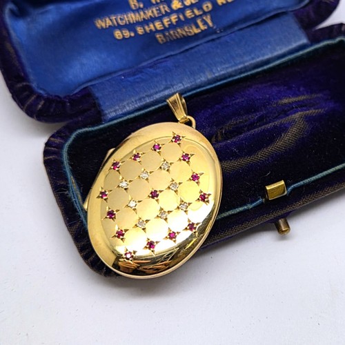 9ct gold ruby diamond locket - 9ct,