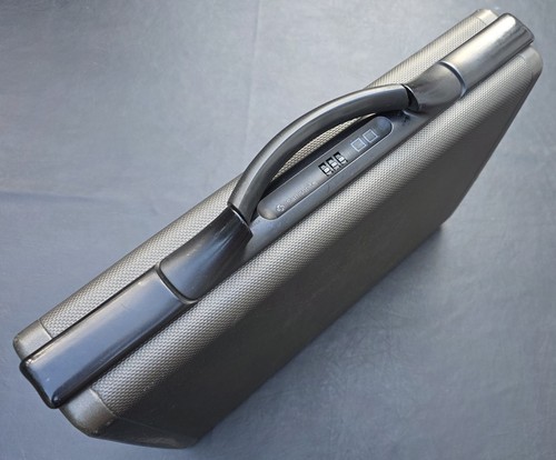 Samsonite focus iii - samsonite,